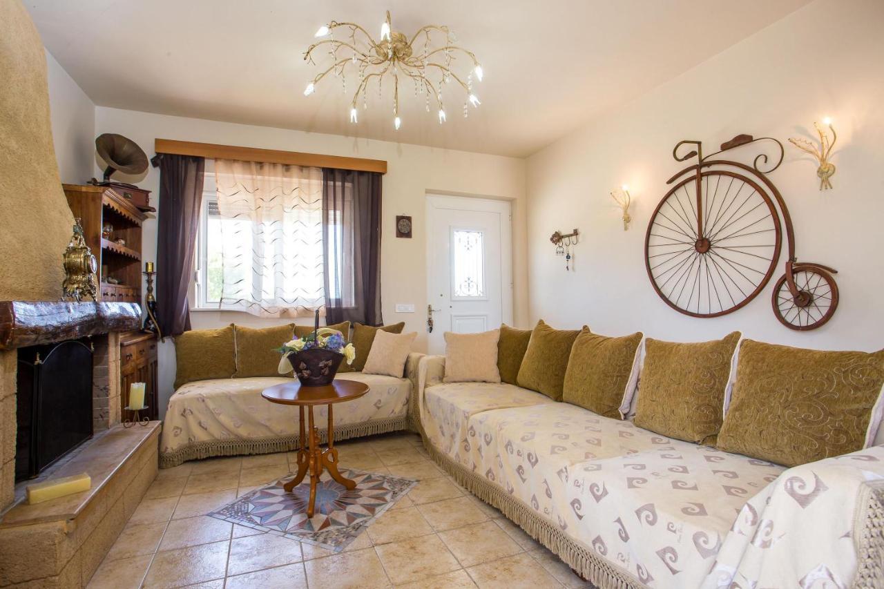 Villa Laylande House à Theológos Extérieur photo